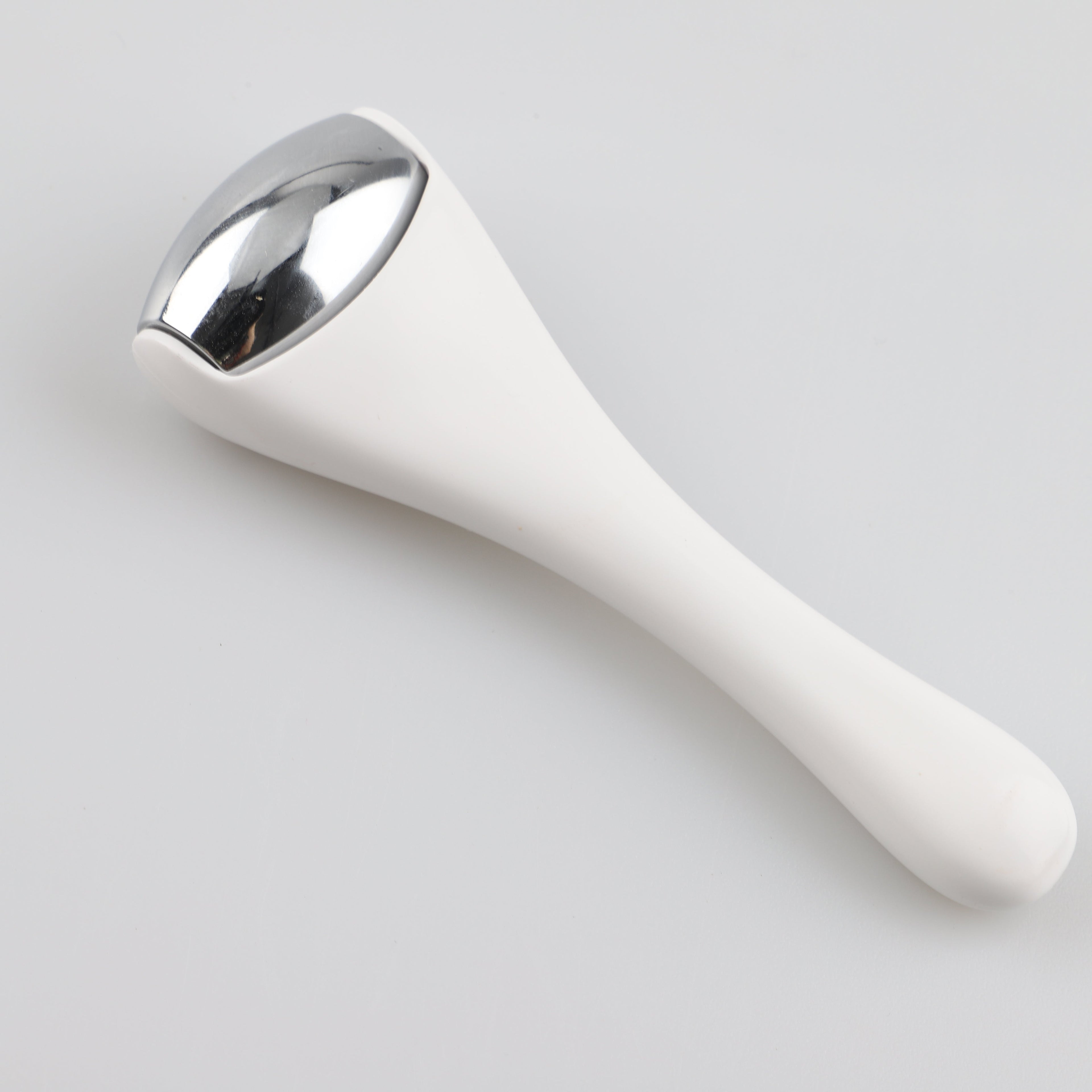 Skin roller